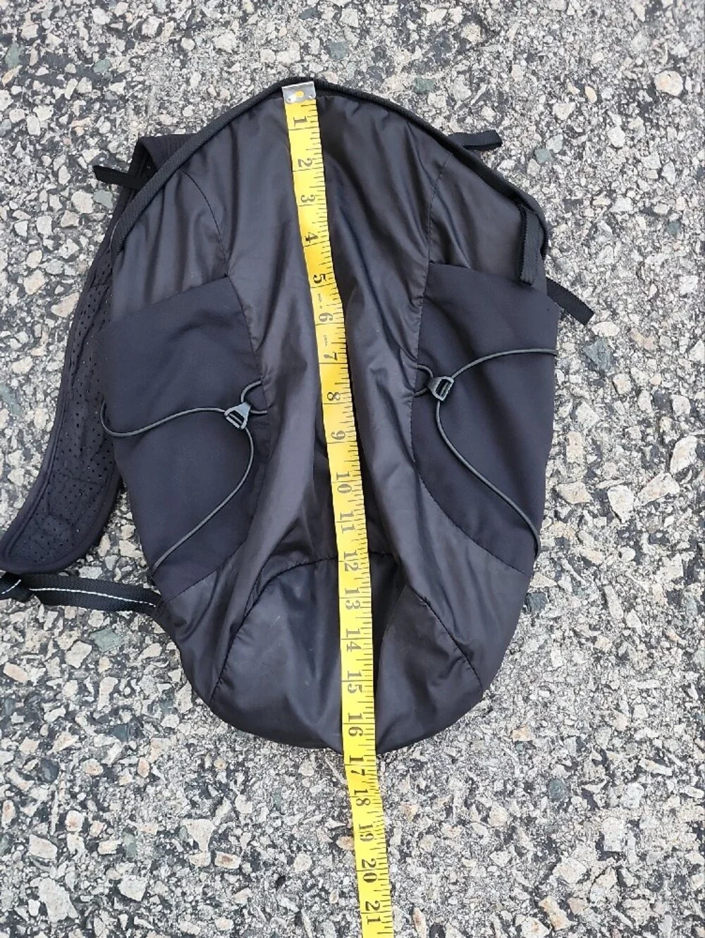 Lululemon Black Running Back Pack